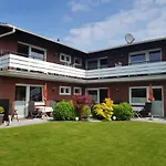 Auszeit I 5 Minuten Zu Fuss Zum *